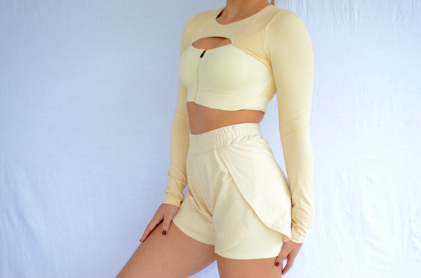 LONG SLEEVE SHORT SET